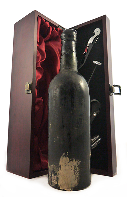 1948 Fonseca Vintage Port 1948 (in neck)