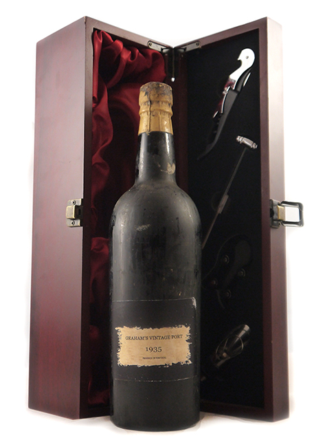 1935 Graham's Vintage Port 1935 (Base of neck)